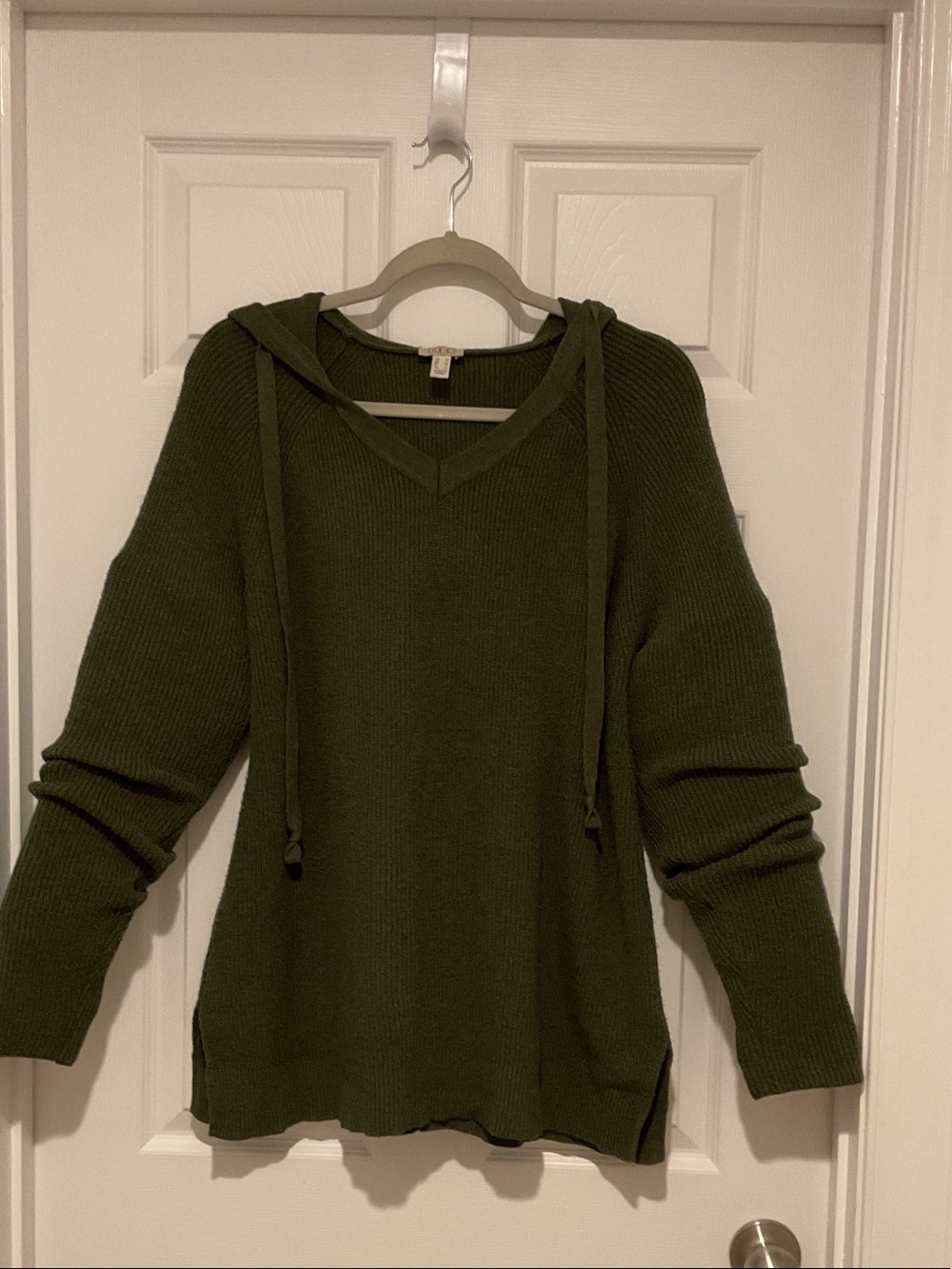 LOGO by Lori Goldstein Olive Green V-Neck Hooded Knit Sweater